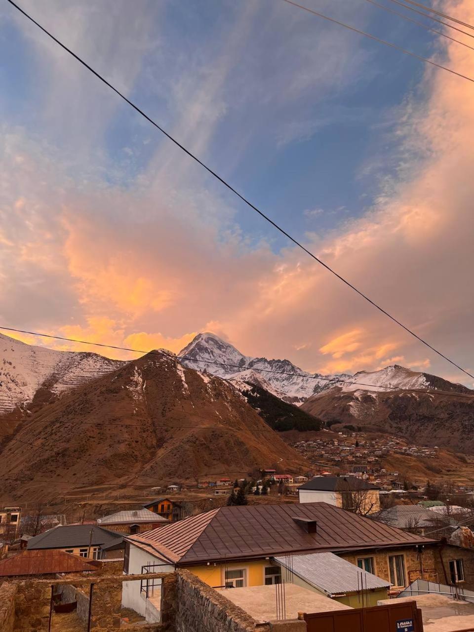 Guest House Misho Kazbegi Kültér fotó